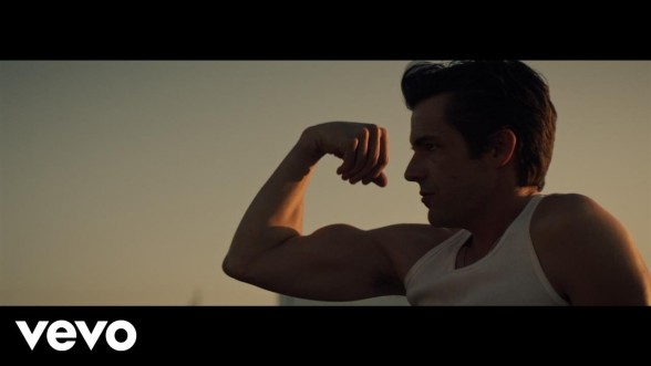 Raksta attēls - The Killers publicē videoklipu dziesmai "Man"