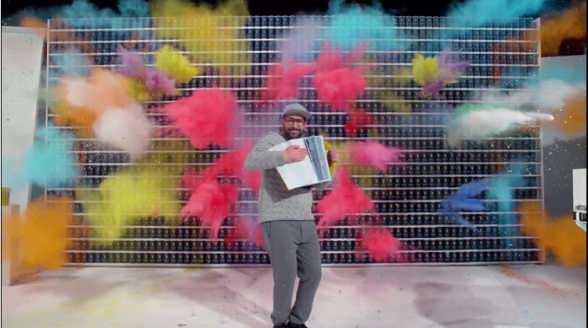 Raksta attēls - Krāsu eksplozija 4.2 sekundēs! Noskaties "OK Go" jauno videoklipu