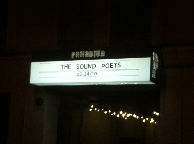 The Sound Poets fanu galerija