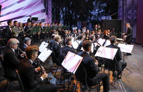 Raksta attēls - Rīgā koncertēs izcilais klarnetists Hokans Rosengrens