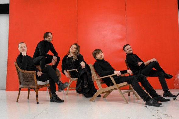 Raksta attēls - Kristīne Prauliņa un grupa “The Soulful Crew” izdod singlu “Change of Perspective” no gaidāmā albuma